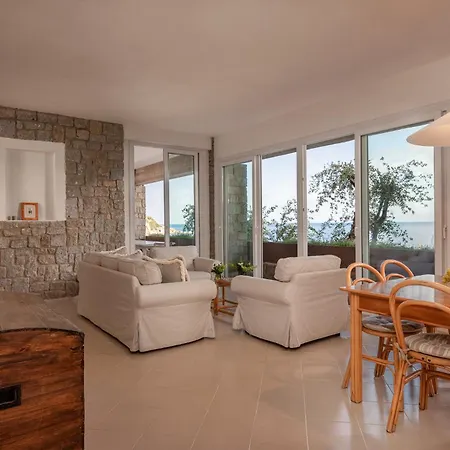 Villa Escalina With Private Beach And A/c
